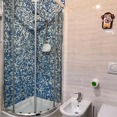 Behind On The Canalside Apartamento *