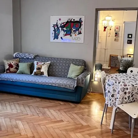 Behind On The Canalside Appartement