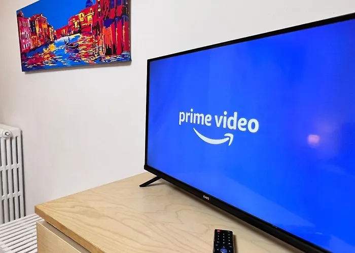 Behind On The Canalside Wenecja