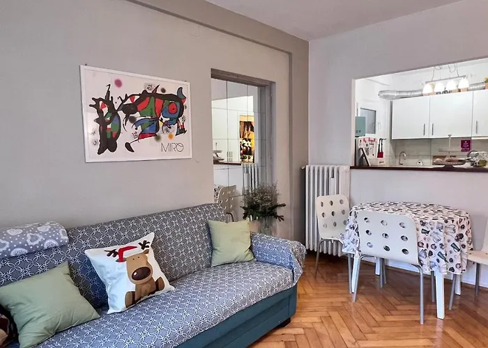 Behind On The Canalside Wenecja